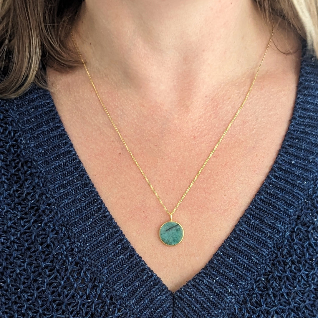 gold emerald May birthstone pendant necklace