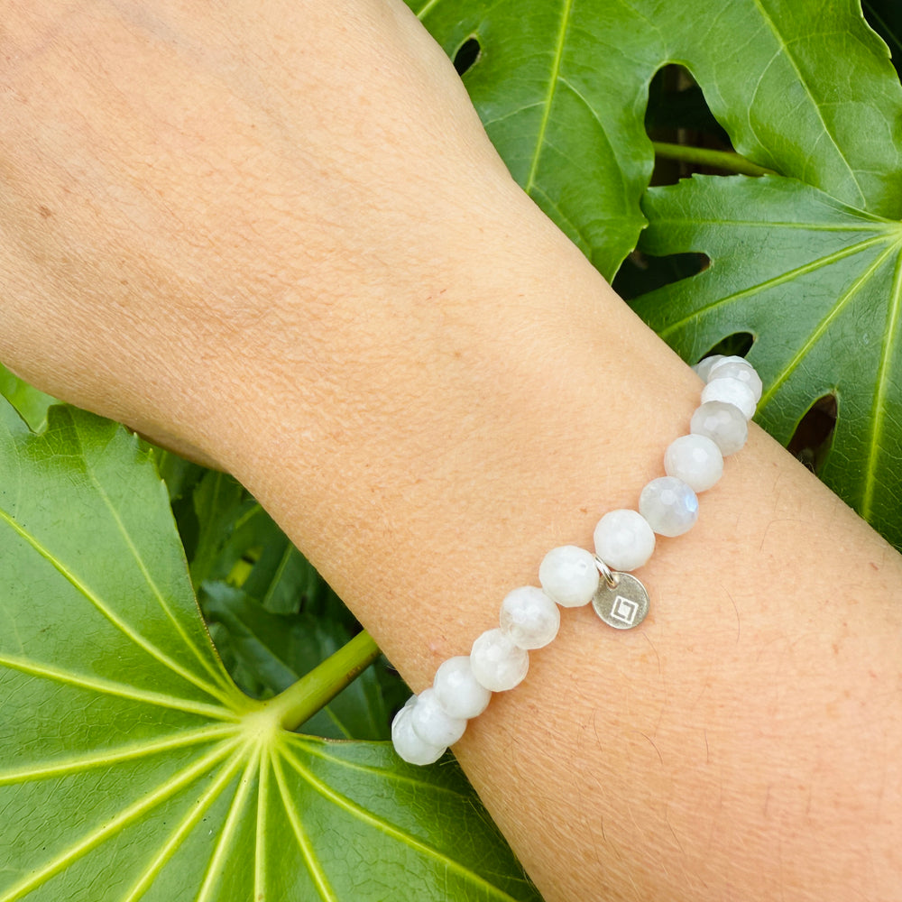 6mm bead moonstone gemstone bracelet