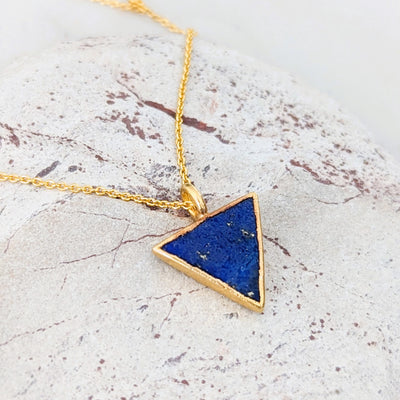 lapis lazuli trianglular pendant necklace