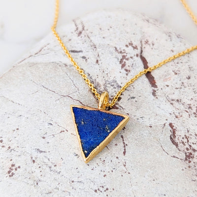 The Triangle Lapis Lazuli Gemstone Necklace – 18ct Gold Plated