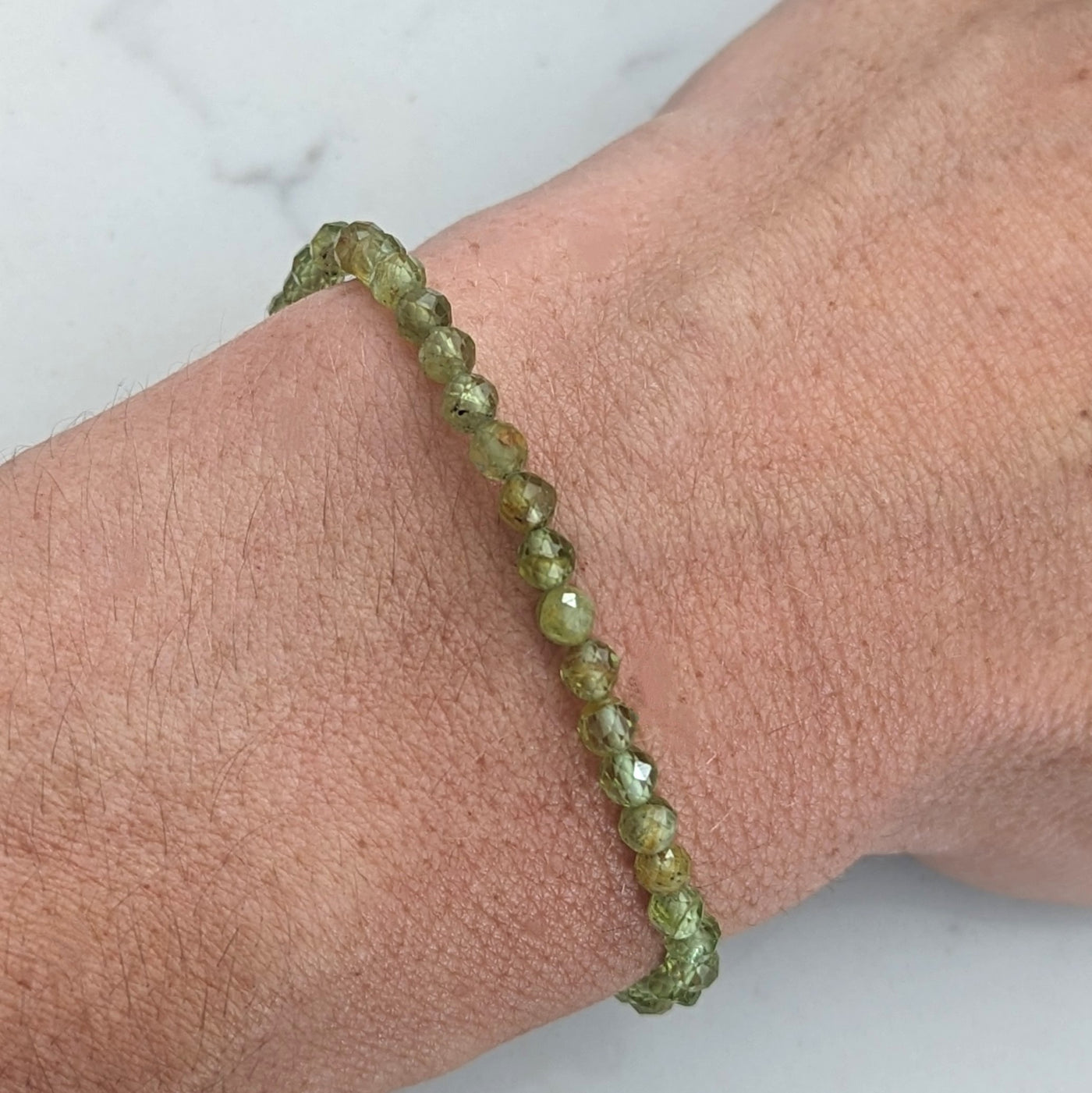 peridot gemstone bracelet