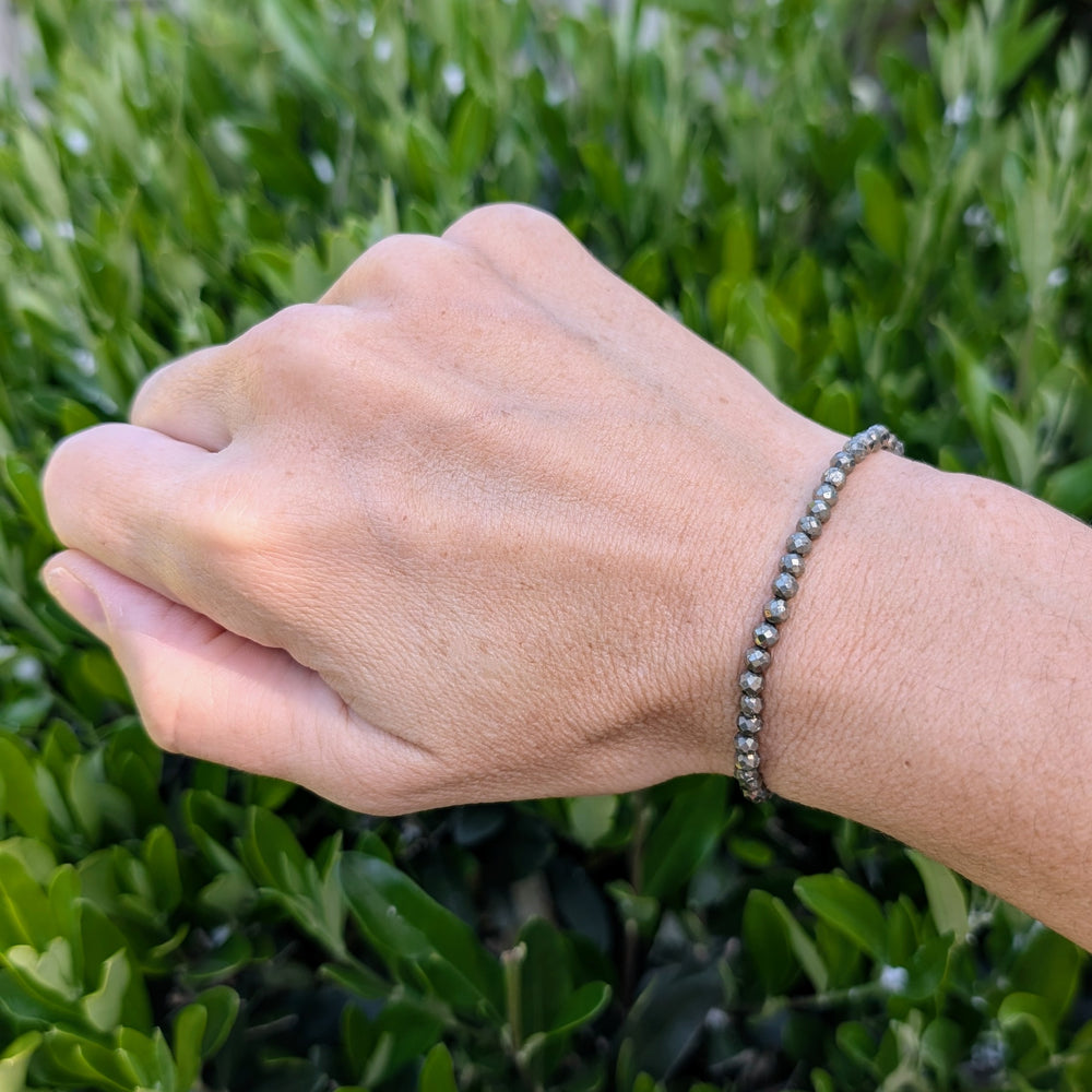 pyrite gemstone bracelet 