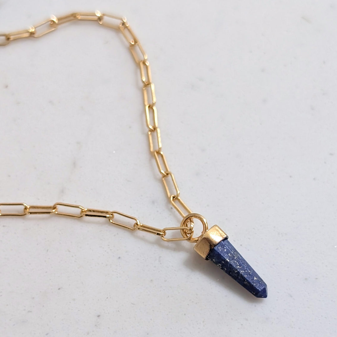 The En Pointe Lapis Lazuli Gemstone Necklace