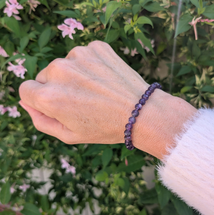 amethyst 6mm bead gemstone bracelet 