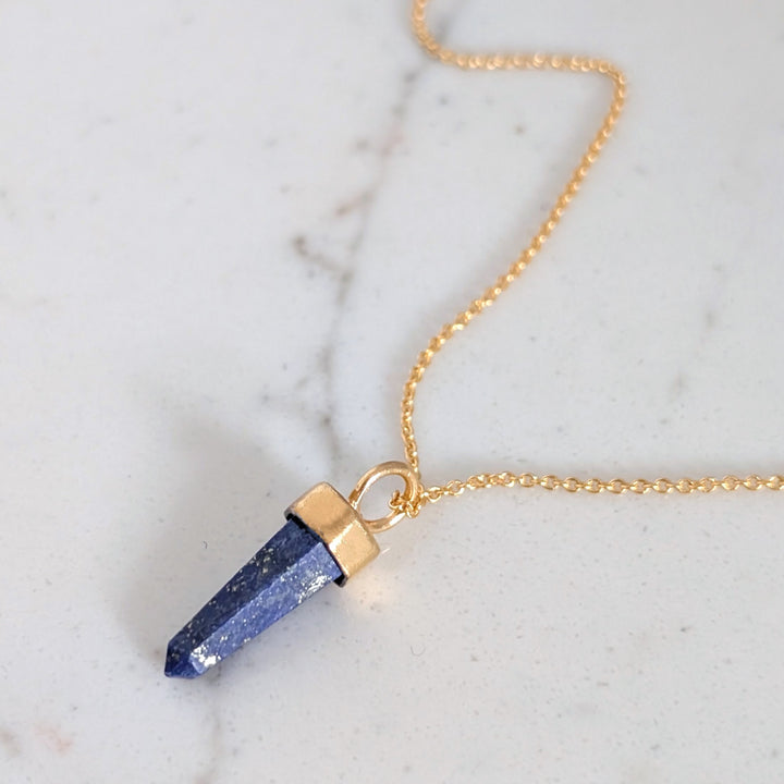 The En Pointe Lapis Lazuli Gemstone Necklace