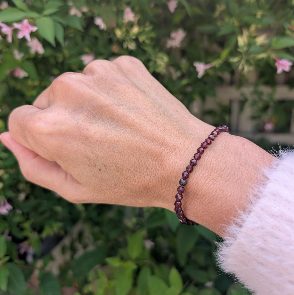 garnet gemstone bracelet 