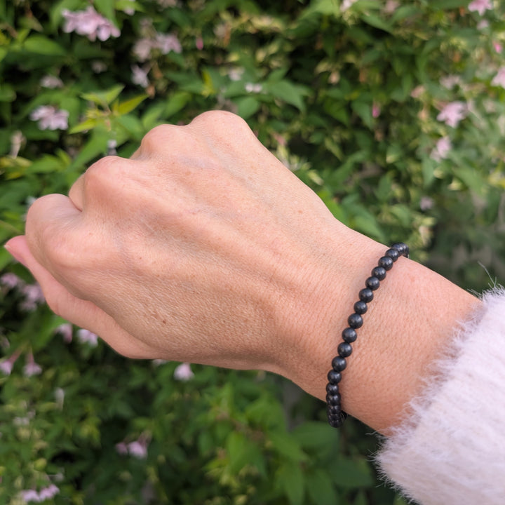 shungite gemstone bracelet