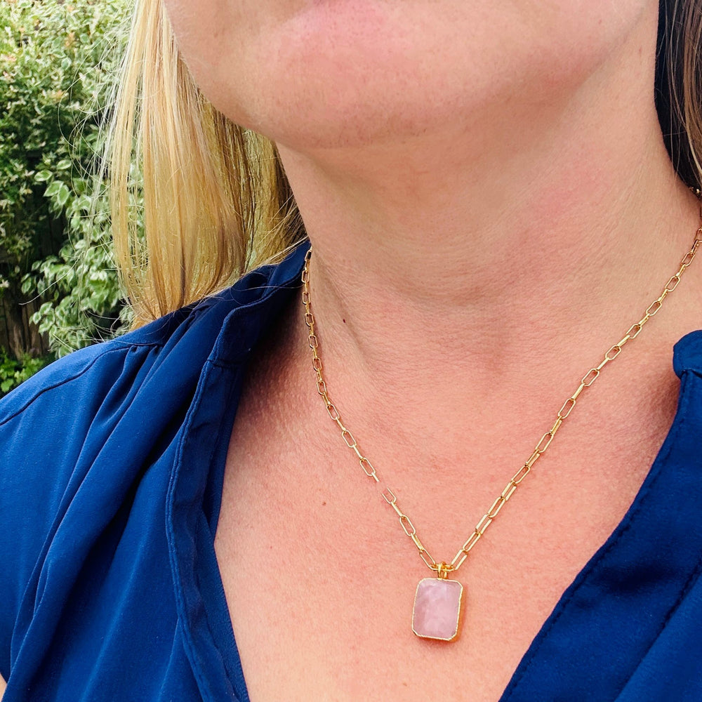 18 carat gold plated rose quartz rectangular pendant necklace 