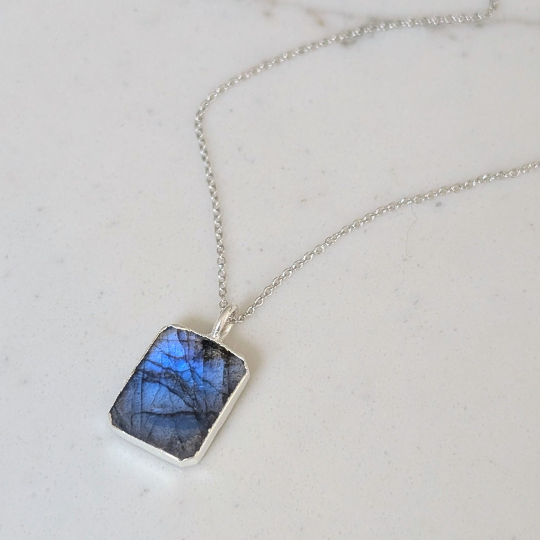 Sterling silver labradorite rectangular pendant necklace 