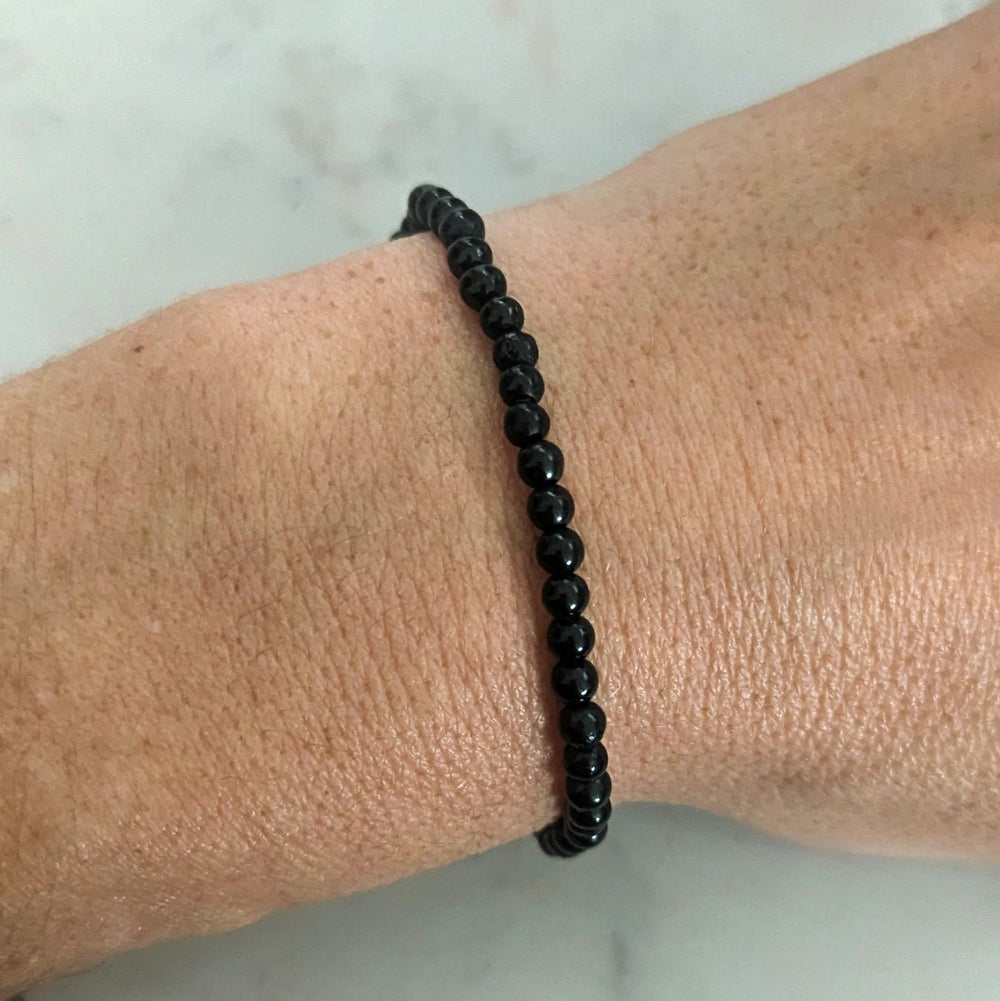 shungite gemstone bracelet