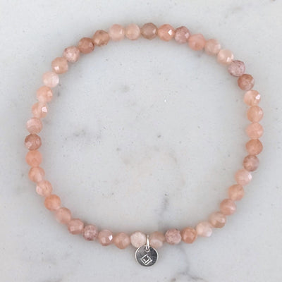 sunstone gemstone bracelet