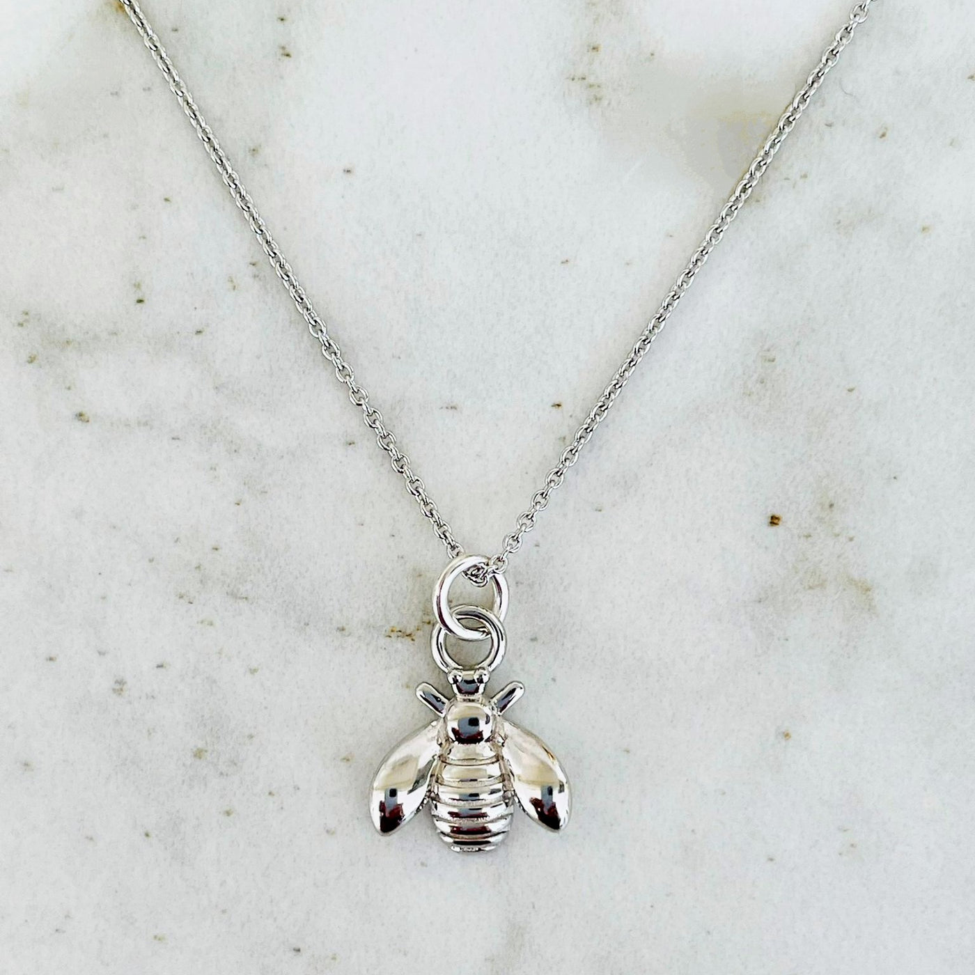 Sterling silver bee pendant necklace 