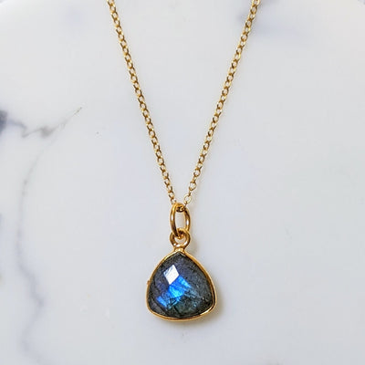 Labradorite gold plated pendant necklace 