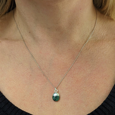 Emerald May birthstone necklace